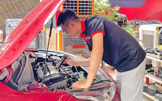 Góc khuất nghề check xe cũ