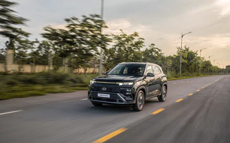 Hyundai dựa vào hai SUV chủ lực, Creta và Tucson bám đuổi sát nút