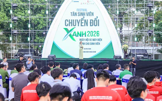 Hàng nghìn sinh viên tham dự Khai mạc "Festival Tân sinh viên Chuyển đổi xanh 2026"
