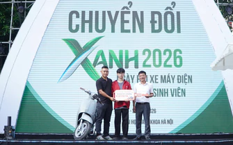 Lộ diện sinh viên Bách khoa trúng thưởng xe máy điện tại giải Hộ chiếu xanh