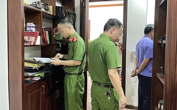 Một phó chủ tịch phường ở Hà Nội bị khởi tố