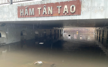 TP.HCM: Hầm chui Tân Tạo lại thất thủ sau cơn mưa trắng trời