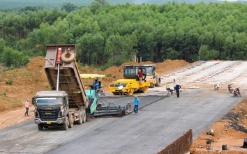 Cao tốc Bắc - Nam giai đoạn 2 triển khai thế nào sau 9 tháng thi công?