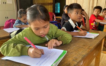 Quảng Bình tiếp tục miễn toàn bộ học phí cho 150.000 học sinh
