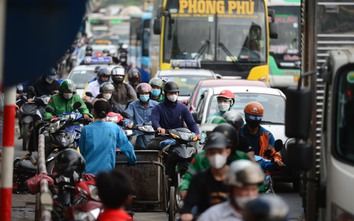 Ùn tắc giao thông tại Hà Nội, TP.HCM có xu hướng tăng
