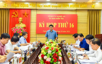 Khiển trách chủ tịch huyện ở Nghệ An