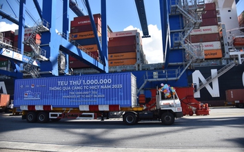 Cảng container quốc tế Tân cảng Hải Phòng đón TEU thứ 1 triệu