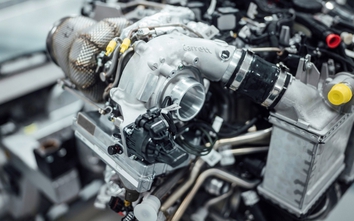Động cơ turbo mạnh hơn động cơ thường thế nào?