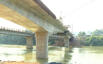 Sẽ hợp long cầu Tô Mậu ở Yên Bái vào ngày 26/11