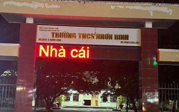 Điều tra vụ bảng hiệu chạy dòng chữ lạ trên cổng trường THCS ở Quy Nhơn