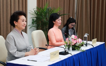 Hai phu nhân Chủ tịch nước Trung Quốc, Việt Nam giao lưu với sinh viên