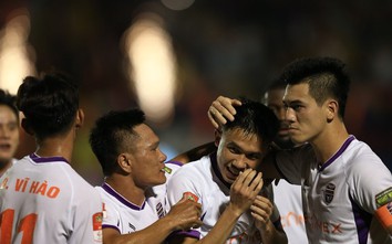 V-League: Tiến Linh ghi bàn thắng vàng, Bình Dương ngắt mạch bất bại của Nam Định
