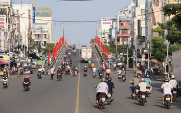 Cà Mau: Chính quyền cùng người dân chung tay sửa chữa các công trình giao thông đón Tết