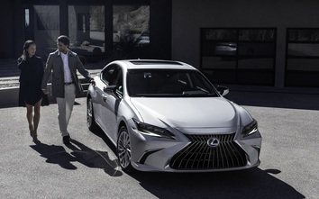 Lexus là thương hiệu ô tô hạng sang giữ giá nhất