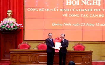 Công bố quyết định chuẩn y ông Cao Tường Huy làm Chủ tịch UBND tỉnh Quảng Ninh
