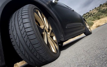 Bắt bệnh nguyên nhân lốp xe xuống hơi chậm, tiềm ẩn nguy cơ mất an toàn