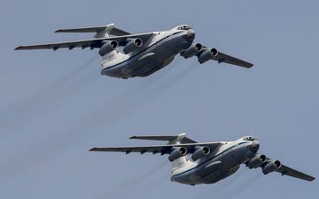 Sân bay Nga bị một "đàn" UAV tấn công, 4 vận tải cơ chủ lực bị hư hại