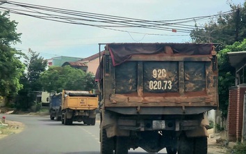 Công an Quảng Nam vào cuộc xử nghiêm đoàn xe quá tải tàn phá tỉnh lộ 617