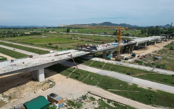 Đua tiến độ hai dự án PPP cao tốc Bắc - Nam