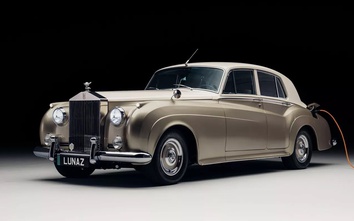 Xế cổ Rolls-Royce 63 năm tuổi thành xe điện độc đáo