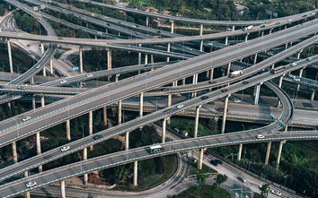 Kiến trúc đỉnh cao: Cầu vượt 5 tầng, 20 làn xe ở Trung Quốc