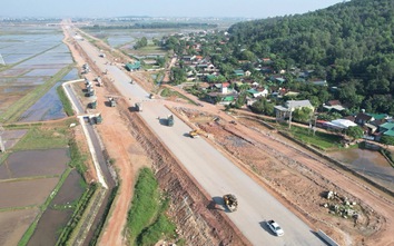 Bộ GTVT phê bình doanh nghiệp dự án cao tốc Diễn Châu - Bãi Vọt 