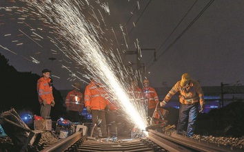 Năm 2023, Trung Quốc phát triển giao thông thần tốc, xây mới 1.700km đường sắt cao tốc