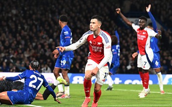 Ngoại hạng Anh: MU thắng đậm, Arsenal bị Chelsea cầm hòa