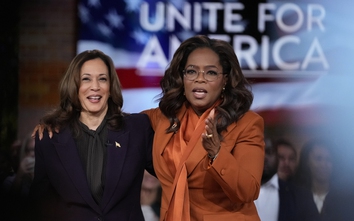 Nữ hoàng truyền hình Oprah Winfrey nói gì về tin đồn nhận 1 triệu đô từ bà Kamala Harris?