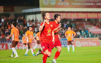 V-League: Sao Việt kiều tỏa sáng, Hà Tĩnh thắng kịch tính HAGL