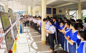 Cà Mau: Trưng bày, ngoại khóa chủ đề "Hoàng Sa, Trường Sa của Việt Nam"