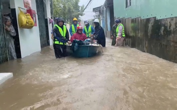 Ngập nặng sau mưa lớn, Đà Nẵng sơ tán dân ở rốn lũ đường Mẹ Suốt