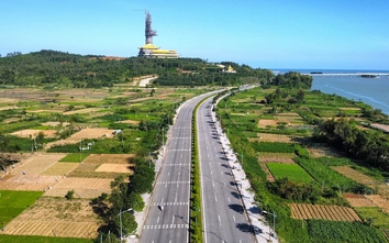 Quảng Ngãi: Hạ tầng giao thông ngày càng hiện đại