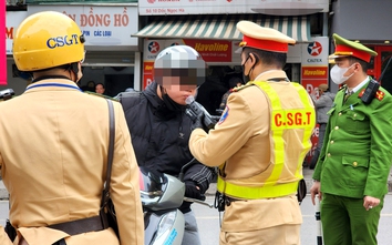 Hà Nội xử phạt 140 "ma men" lái xe trong ngày mùng 2 Tết