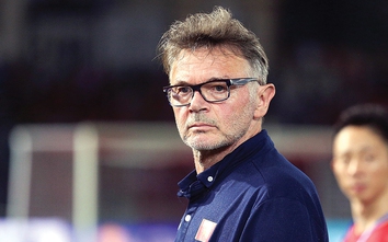 HLV Philippe Troussier: “Tôi không coi thất bại là điều  đáng hổ thẹn”