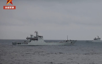 Trung Quốc triển khai tàu đổ bộ tập trận trên Biển Đông