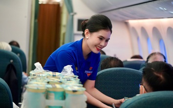 Vietnam Airlines lan tỏa sức trẻ trên "Chuyến bay thanh niên"