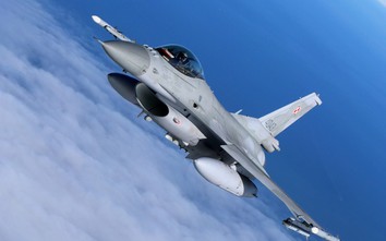 Tổng thống Nga cảnh báo đanh thép với phương Tây nếu cấp chiến cơ F-16 cho Ukraine