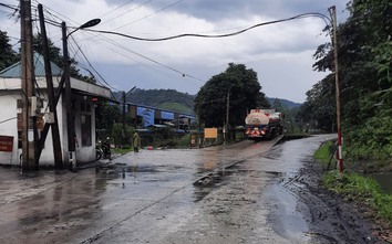 Dỡ barie trái phép ở Bắc Giang, dân qua đường không còn bị kiểm soát