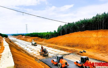 Mở rộng đường song hành dự án cao tốc Vạn Ninh - Cam Lộ