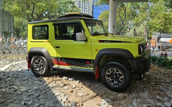 Đã có 39 chiếc Suzuki Jimny được giao cho khách dù xe vừa ra mắt