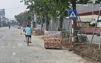 Hải Dương: Dự án cải tạo vỉa hè thi công ẩu, đổ thải sai vị trí