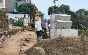 Thái Bình: Đường như ruộng cày vì nhà thầu thi công ẩu