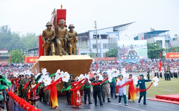 Toàn cảnh Lễ diễu binh, diễu hành kỷ niệm 70 năm Chiến thắng Điện Biên Phủ