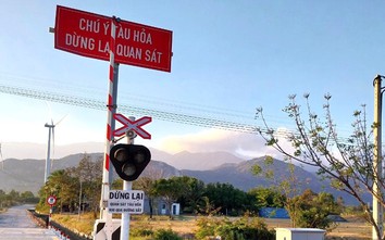 Bình Thuận: Xử lý nghiêm nạn lấn chiếm hành lang an toàn đường sắt