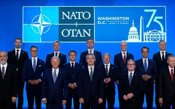 Các lãnh đạo NATO ra tuyên bố chung, đưa ra nhiều hứa hẹn quan trọng với Ukraine