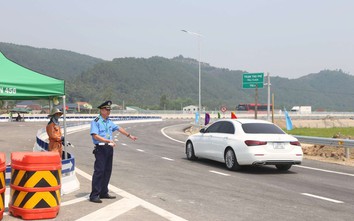 Phân luồng, hạn chế tốc độ xe trên cao tốc Diễn Châu - Bãi Vọt để xây đảo thu phí