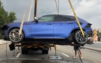 Nghi mất phanh, siêu xe Maserati lộn nhiều vòng trên đường Mai Chí Thọ