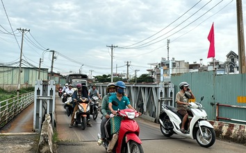 TP.HCM: Kiểm tra cầu yếu, đảm bảo an toàn trong mùa mưa bão