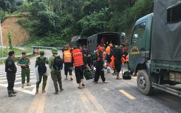 Mưa lũ miền Bắc: 142 giáo viên, học sinh được cứu sống trong gang tấc